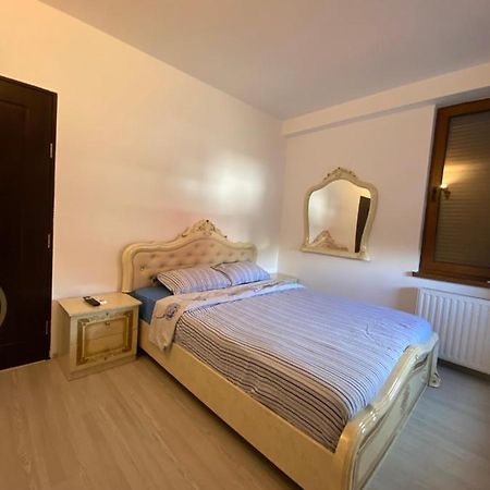 Apartament 3 Camere Bákó Kültér fotó